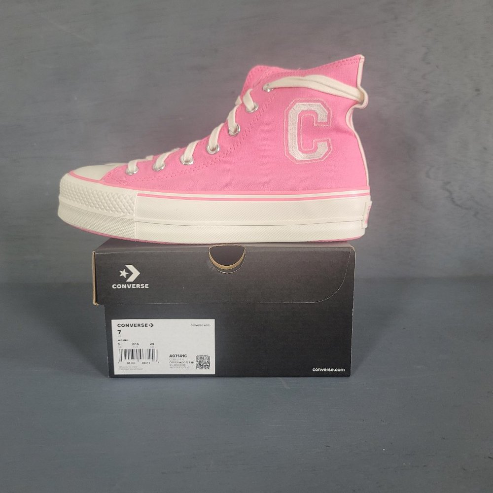 Converse Chuck Taylor Platform Retro Shoes